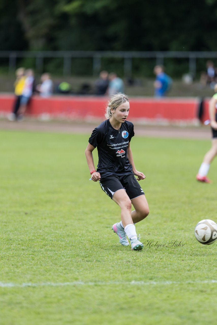 Bild 369 - Loewinnen Cup